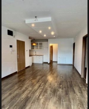 Székesfehérvár, Villa Park Lakópark, kertkapcsolatos exkluzív lakás ELADÓ