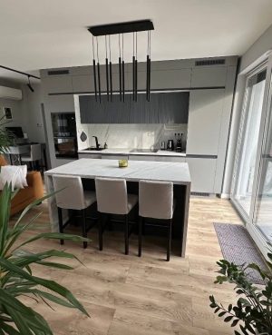 PENTHOUSE lakás Velencén eladó