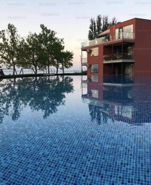 ELADÓ! Balatonlellén a BL Yacht Club & Apartments területén exkluzív lakás
