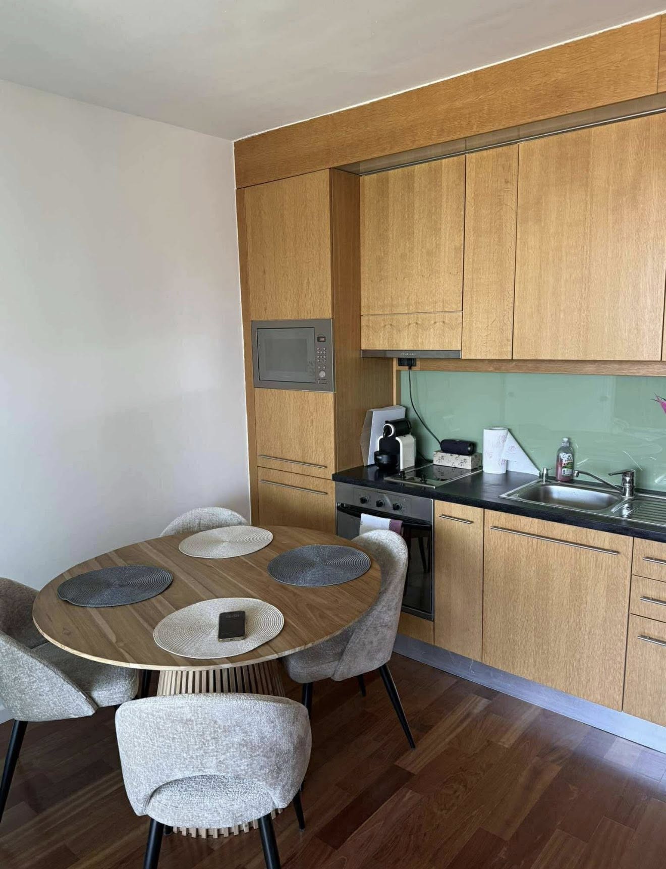 ELADÓ! Balatonlellén a BL Yacht Club & Apartments területén exkluzív lakás - Image 3