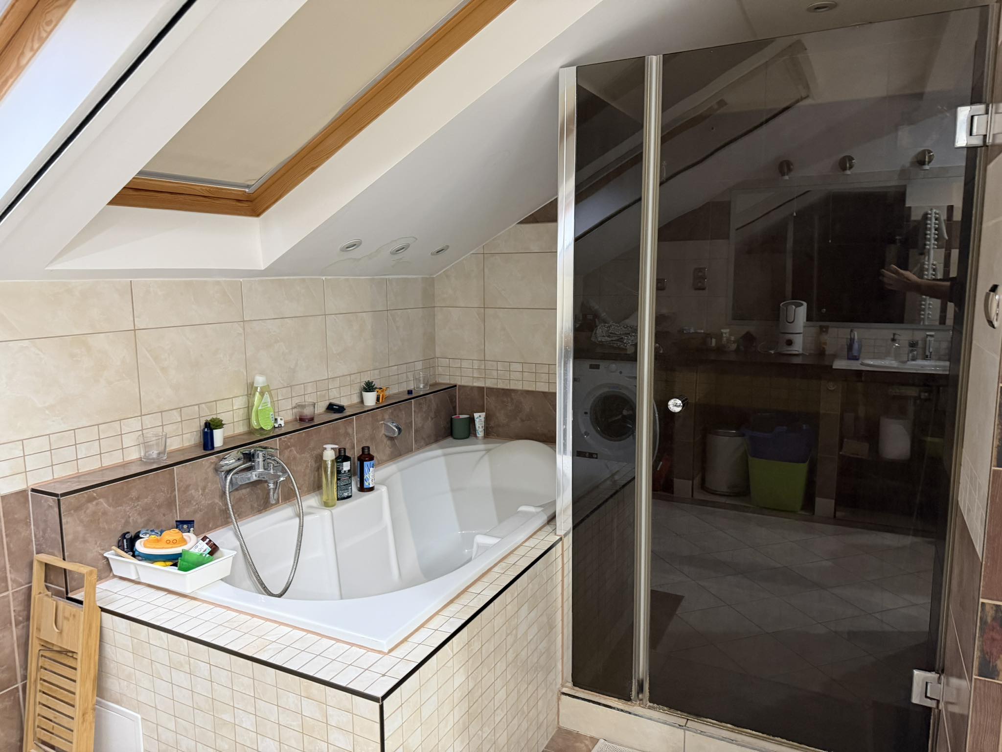 ELADÓ Székesfehérvár, Károly János utcában 110 m²-es téglaépítésű lakás nagy terasszal - Image 16