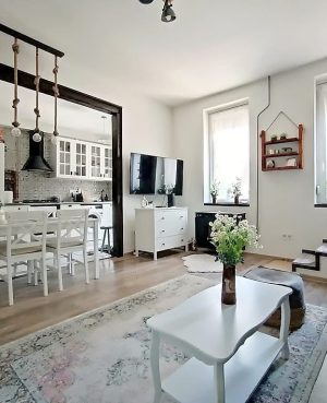 Eladó Budapest IV. kerület, Lőrincz utca, kétszintes, KERTKAPCSOLATOS lakás