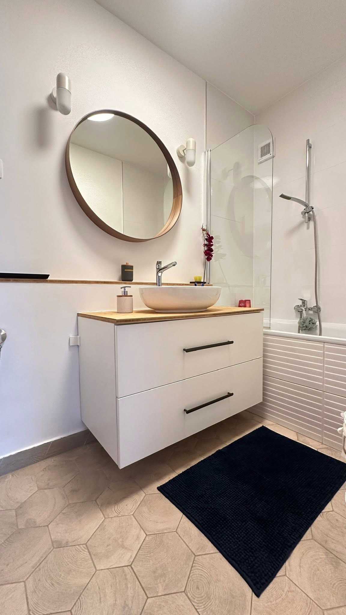 Eladó Budapest, 14. kerület, Zöldváros lakópark, 65m2-es, bútorozott és gépesített, erkélyes lakás - Image 5