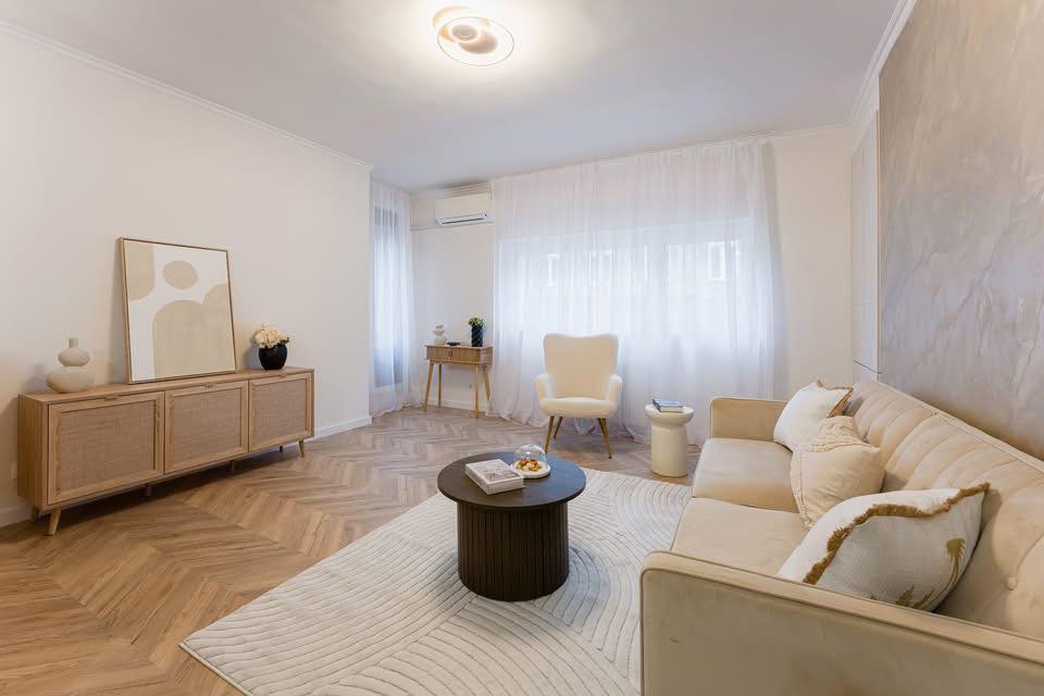 ELADÓ ízlésesen felújított, 57 m2-es nappali+hálószobás lakás, a Budapesten a 6. kerület Izabella-lakóparkban - Image 11