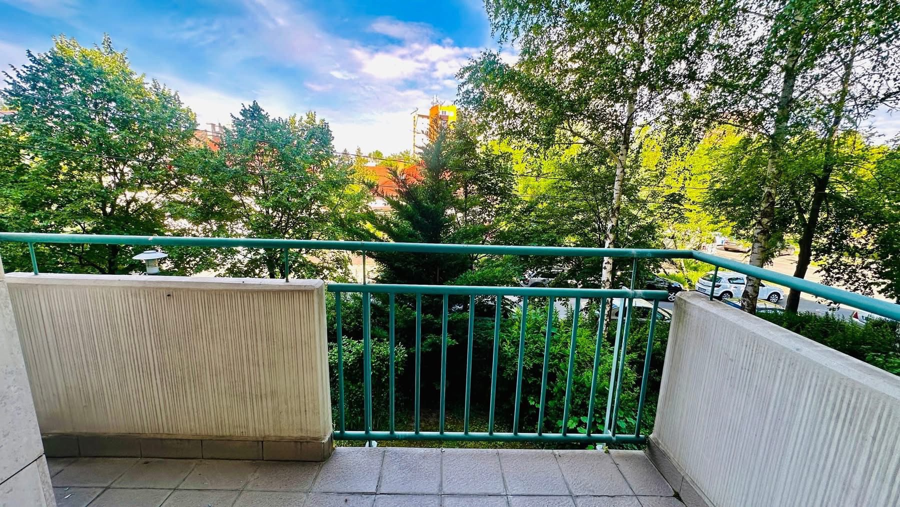 Eladó Budapest, 14. kerület, Zöldváros lakópark, 65m2-es, bútorozott és gépesített, erkélyes lakás - Image 13