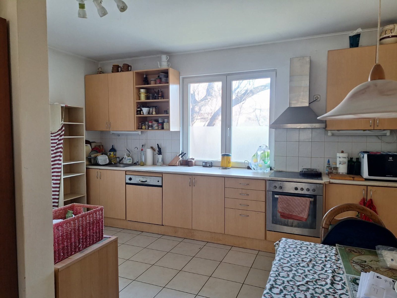 ELADÓ Érd-Parkvárosban 3 szobás 105 m2 családi ház - Image 2