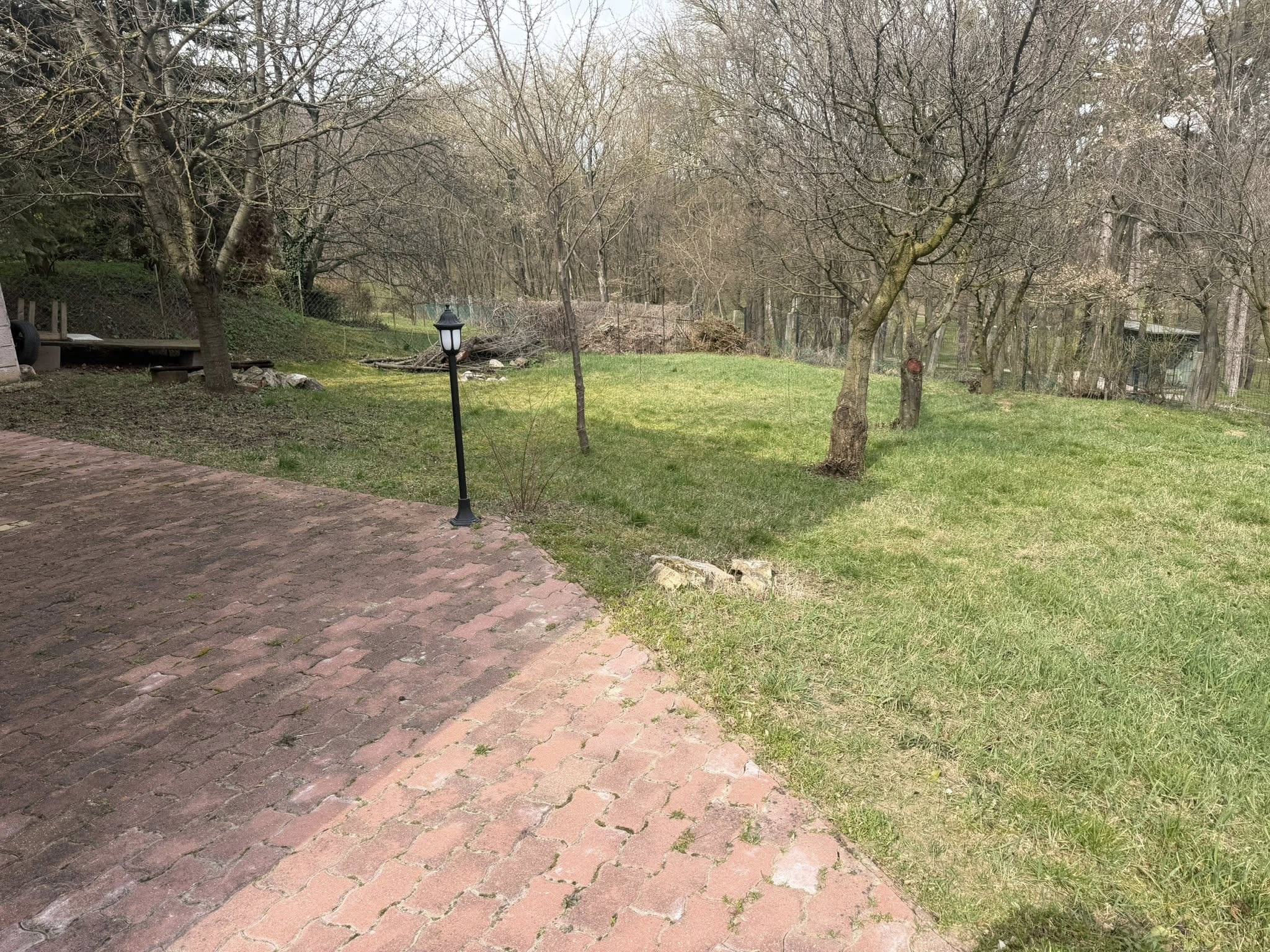 Eladó BODAJKON örökpanorámás családi ház - Image 2