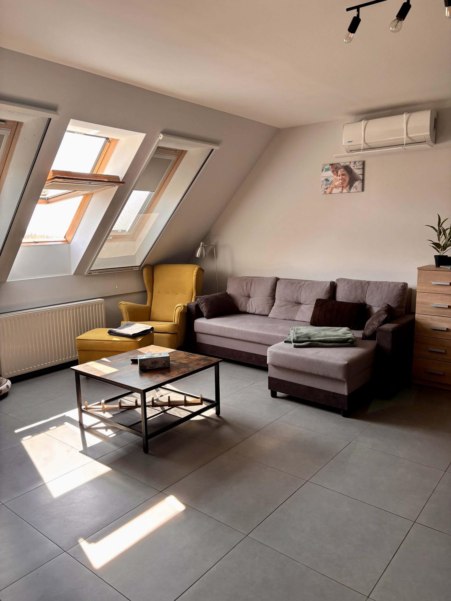 ELADÓ Polgárdiban 78 nm-es, kiváló elosztású, világos, igényesen kialakított otthon - Image 10