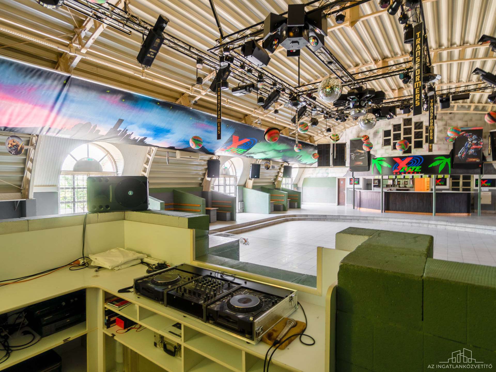 ELADÓ Fadd-Domboriban (Tolna megye) 720 nm-es SZÓRAKOZÓHELY - Image 2