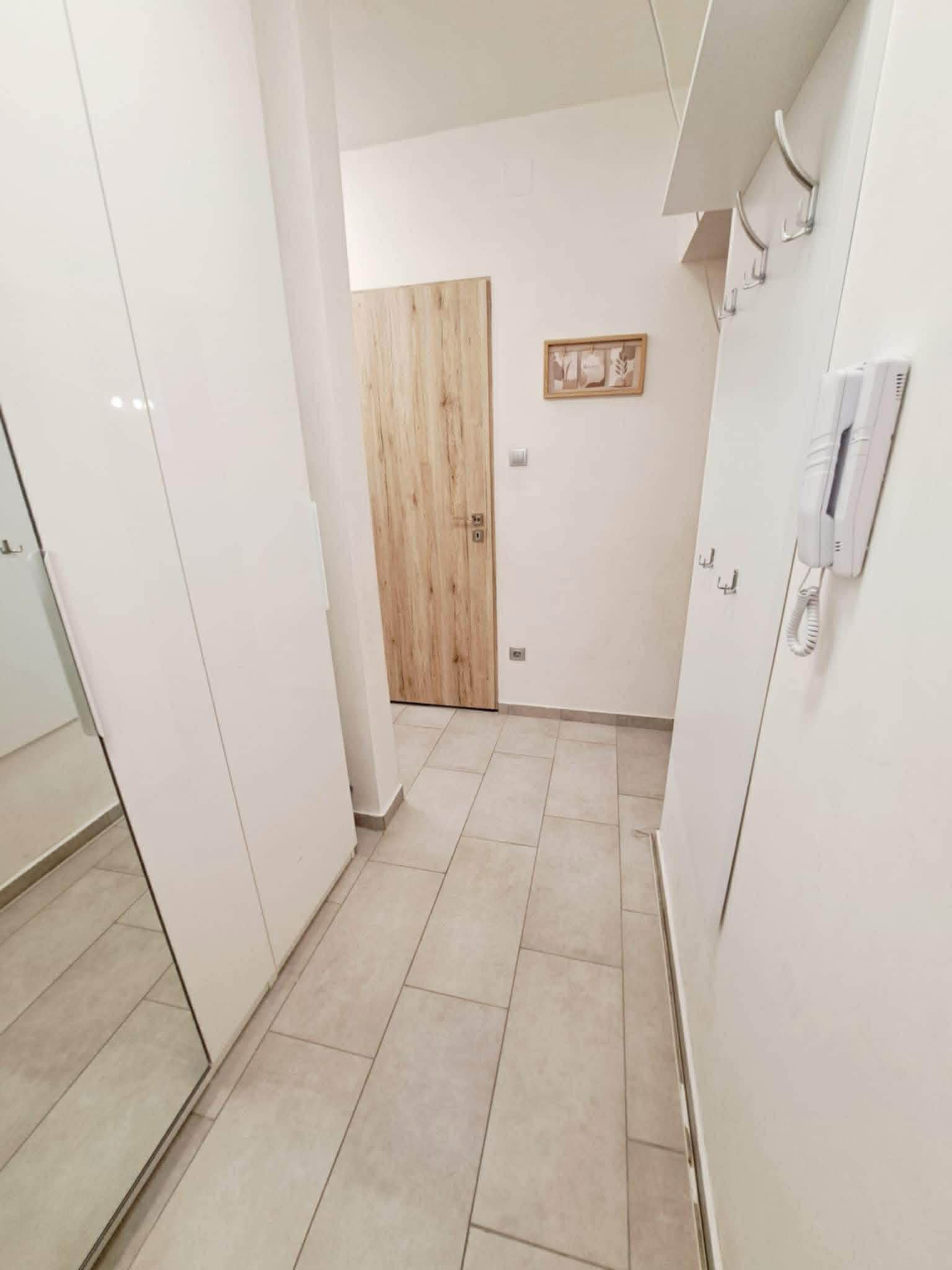 Eladó lakás Székesfehérvár Szedreskert lakótelepen - Image 5