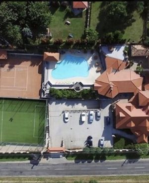 ELADÓ SPA HOTEL VELENCEI TÓ KÖZELÉBEN
