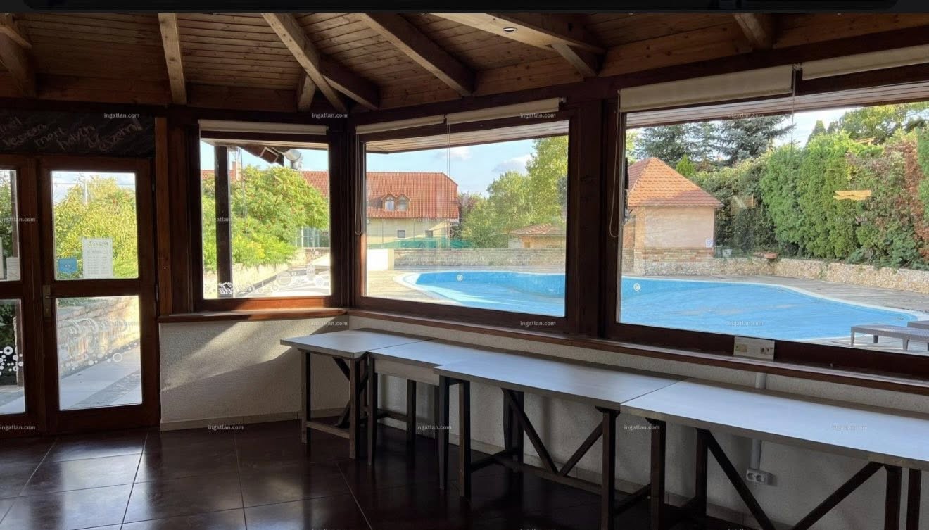 ELADÓ SPA HOTEL VELENCEI TÓ KÖZELÉBEN - Image 17